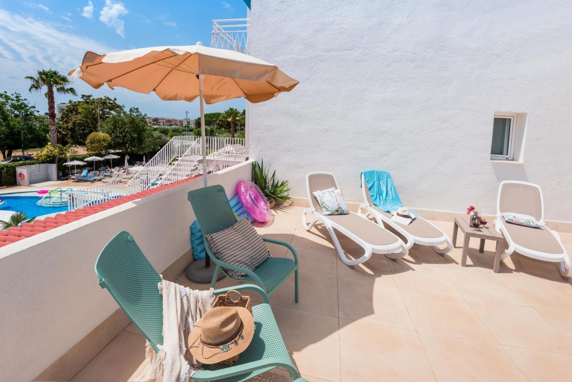 Bamblue Boutique Apartments Pineda de Mar Dış mekan fotoğraf